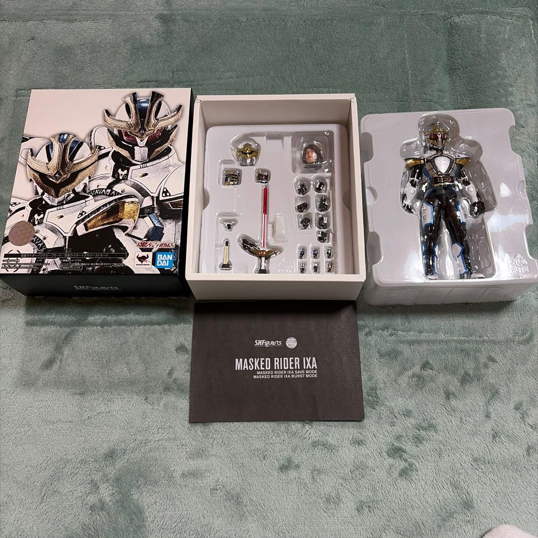 S.H.Figuarts 真骨頂 仮面ライダーイクサ