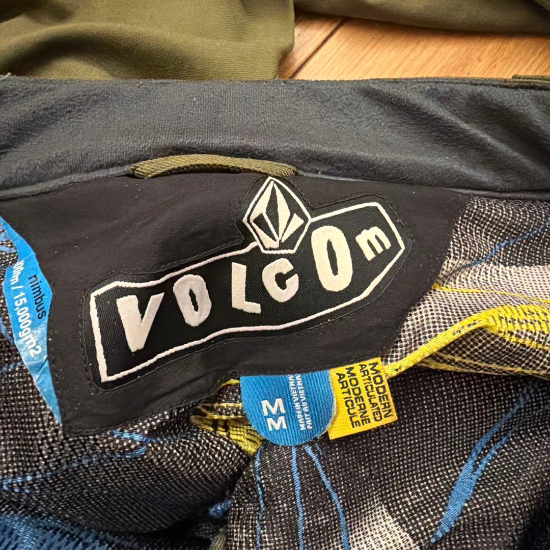 ボルコム　VOLCOM スノーボードウェア　上下セット