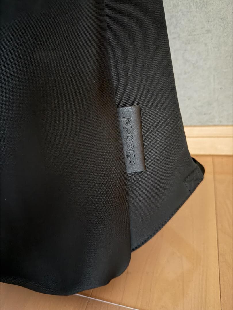 【美品】cote&ciel コートエシエル M 正規品・PC対応・立体構造