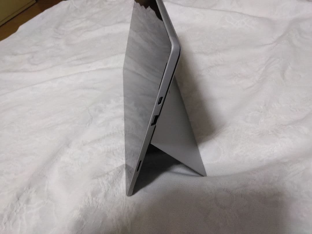 Microsoft Surface Pro 7 8GB 128GB　美品