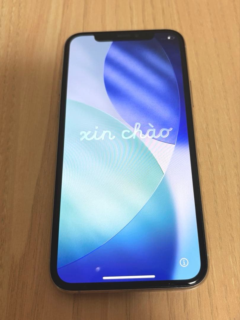 iPhone 11 pro シルバー　64GB SIMフリー