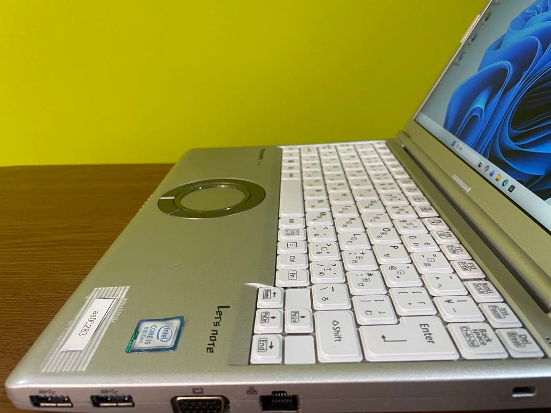 Panasonic レッツノート CF-SV7