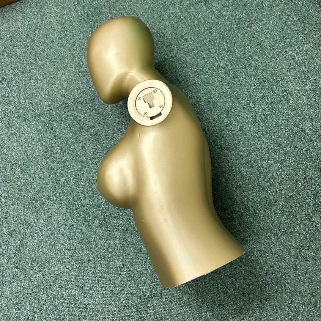 【高身長200cmくらい】全身マネキン（女性型）｜色：ゴールド（＝金色）