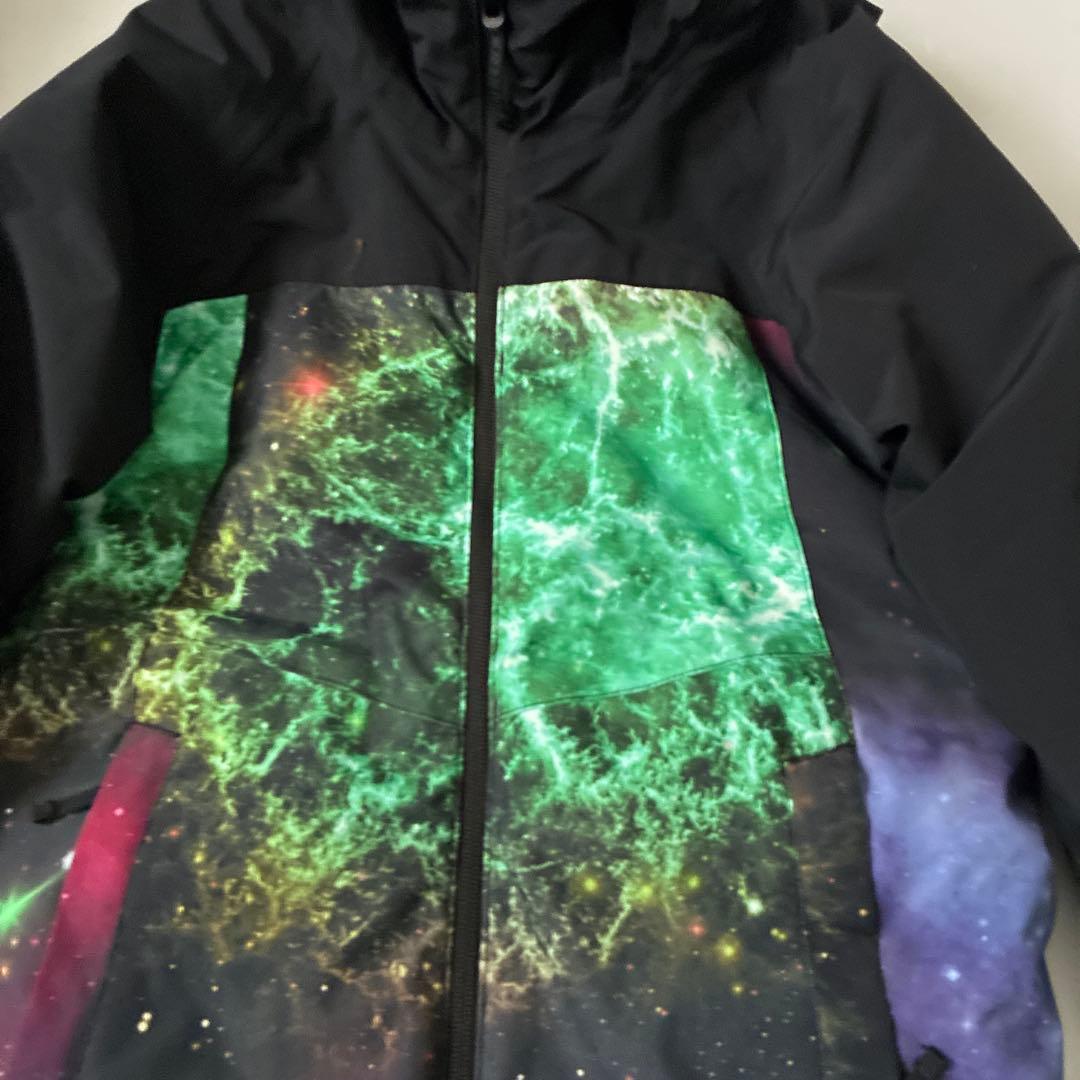 BURTON子ども用スノーボードウェア 上下セット宇宙柄黒　S M