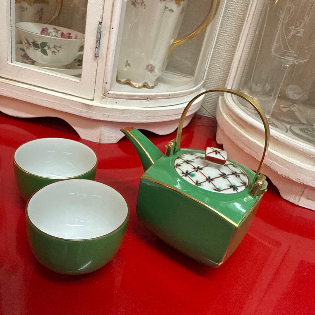 陶器製グリーン　急須と茶碗2つのセット新品未使用