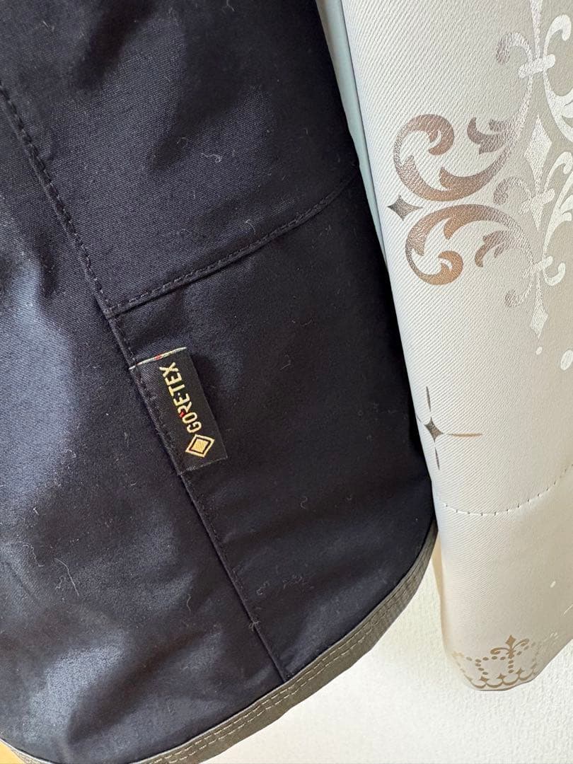 ボルコム　ゴアテックススノーボードウェア