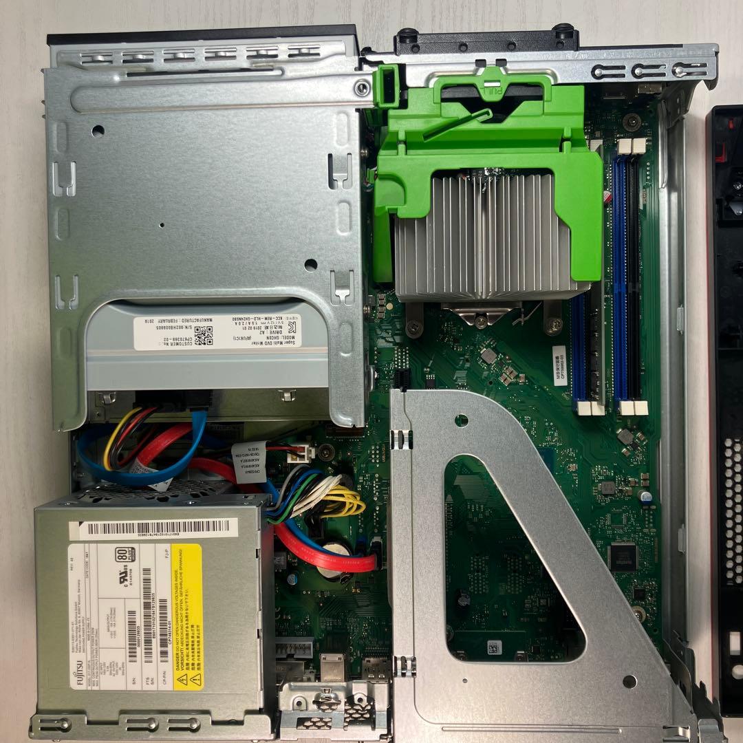 第8世代！Core i5！ESPRIMO D588/TX本体のみジャンク品！