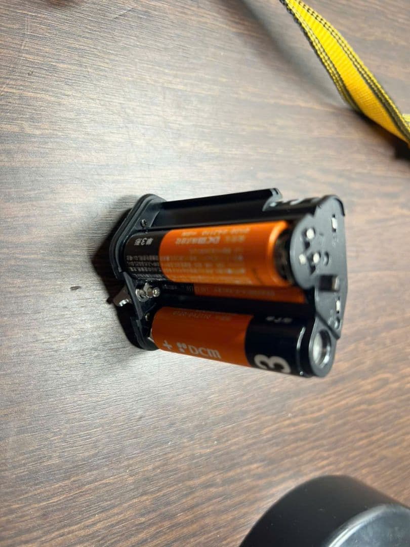 ニコン f100 + レンズ af 28-200 f3.5-5.6