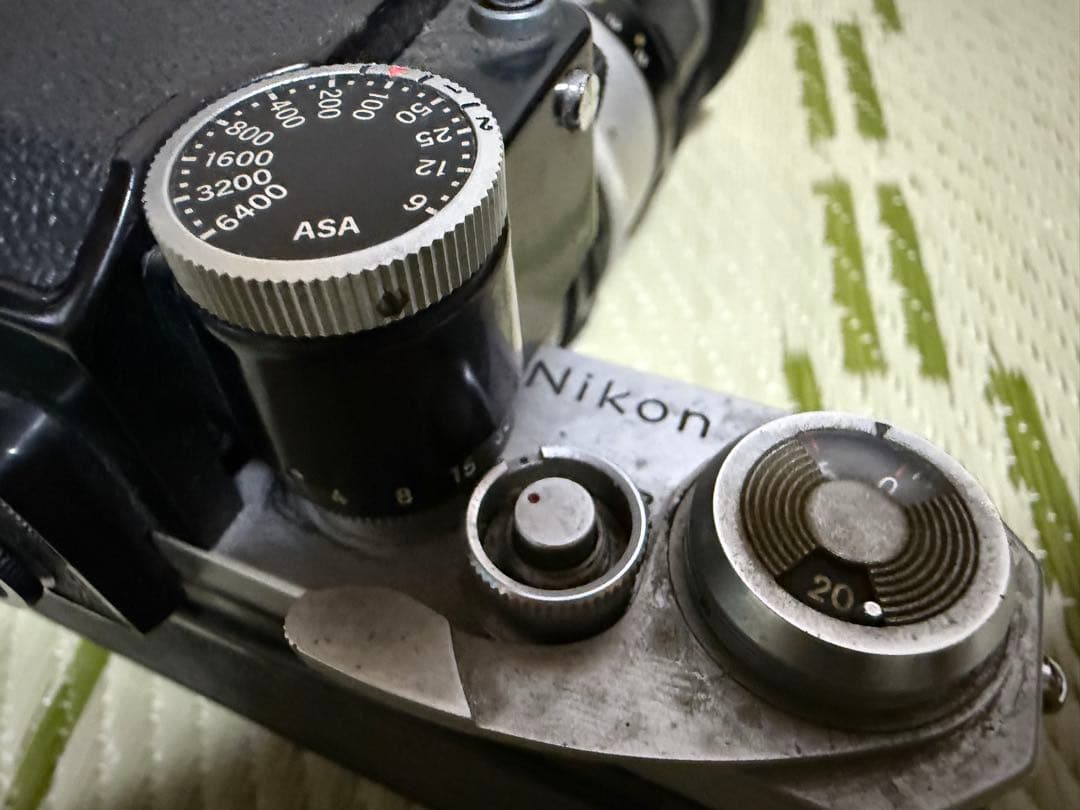 Nikon F 一眼レフカメラ Mikron 135mmレンズ