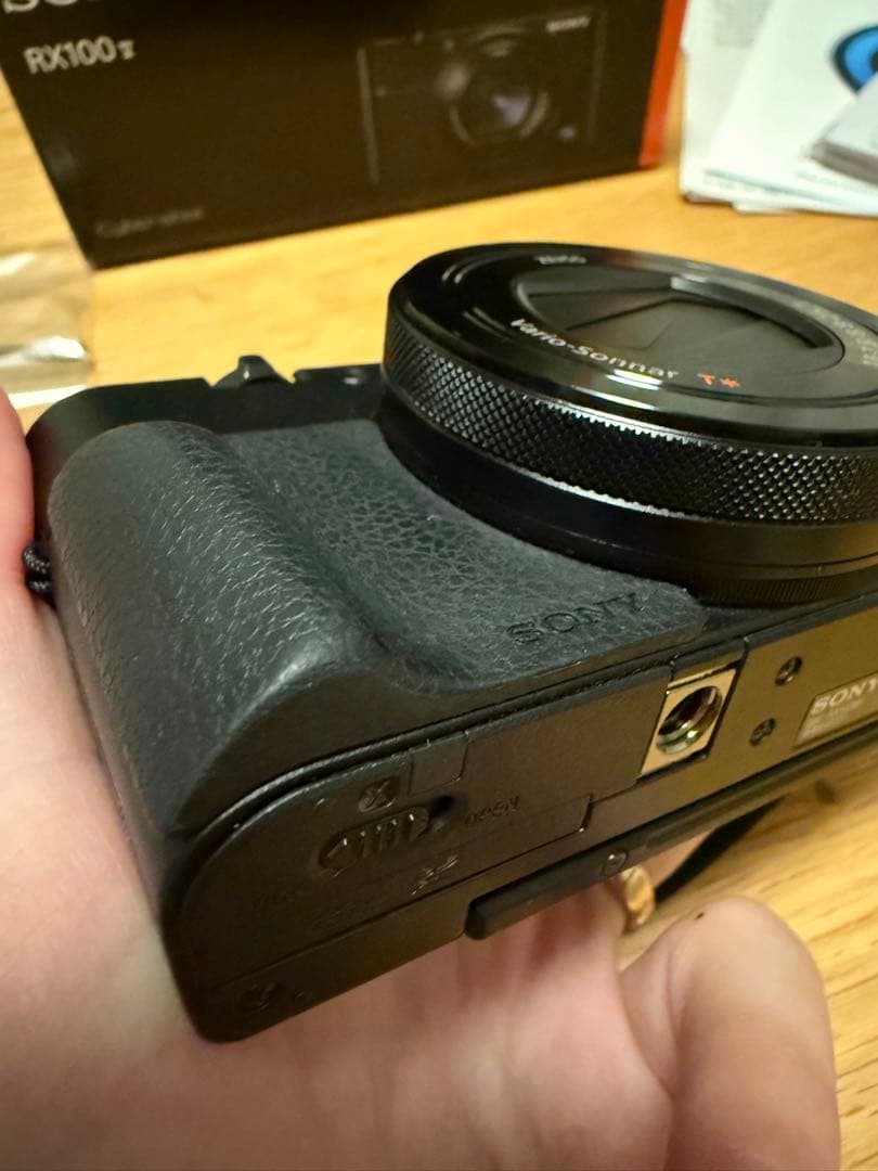 美品　ソニー　SONY DSC-RX100M5 デジカメ