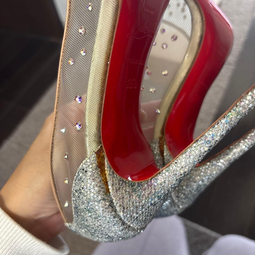 ビジュー装飾付きクリアシルバーハイヒール