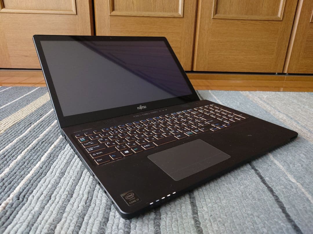 富士通 LIFEBOOK AH77 / Win11 i7 タッチ 最上位