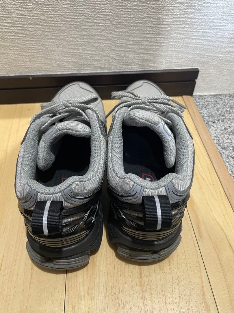 ニューバランス　スニーカー　1906 グレー