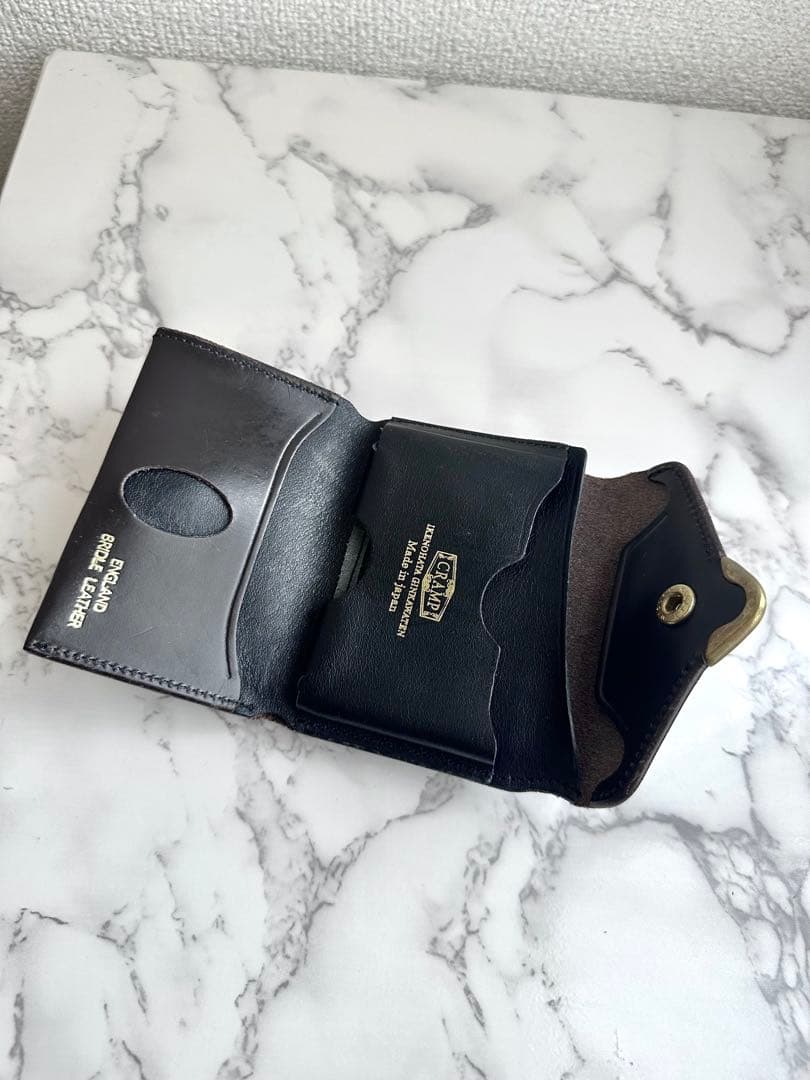 池之端銀革店 Cramp UKブライドルレザーフロント金具 コンパクトウォレット