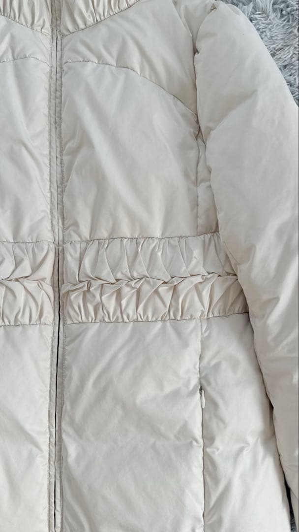 【Man Mara】ホワイトダウン　高級感お上品かつおしゃれ