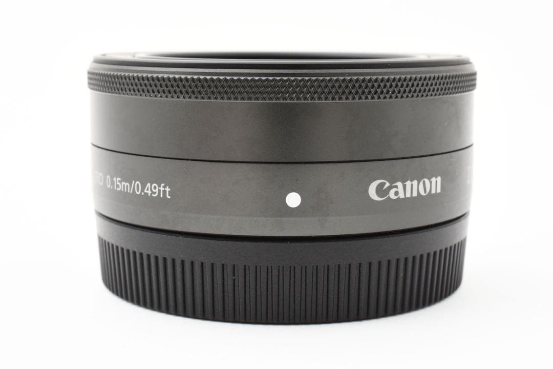 Canon EF-M 22mm F2 STM ブラック
