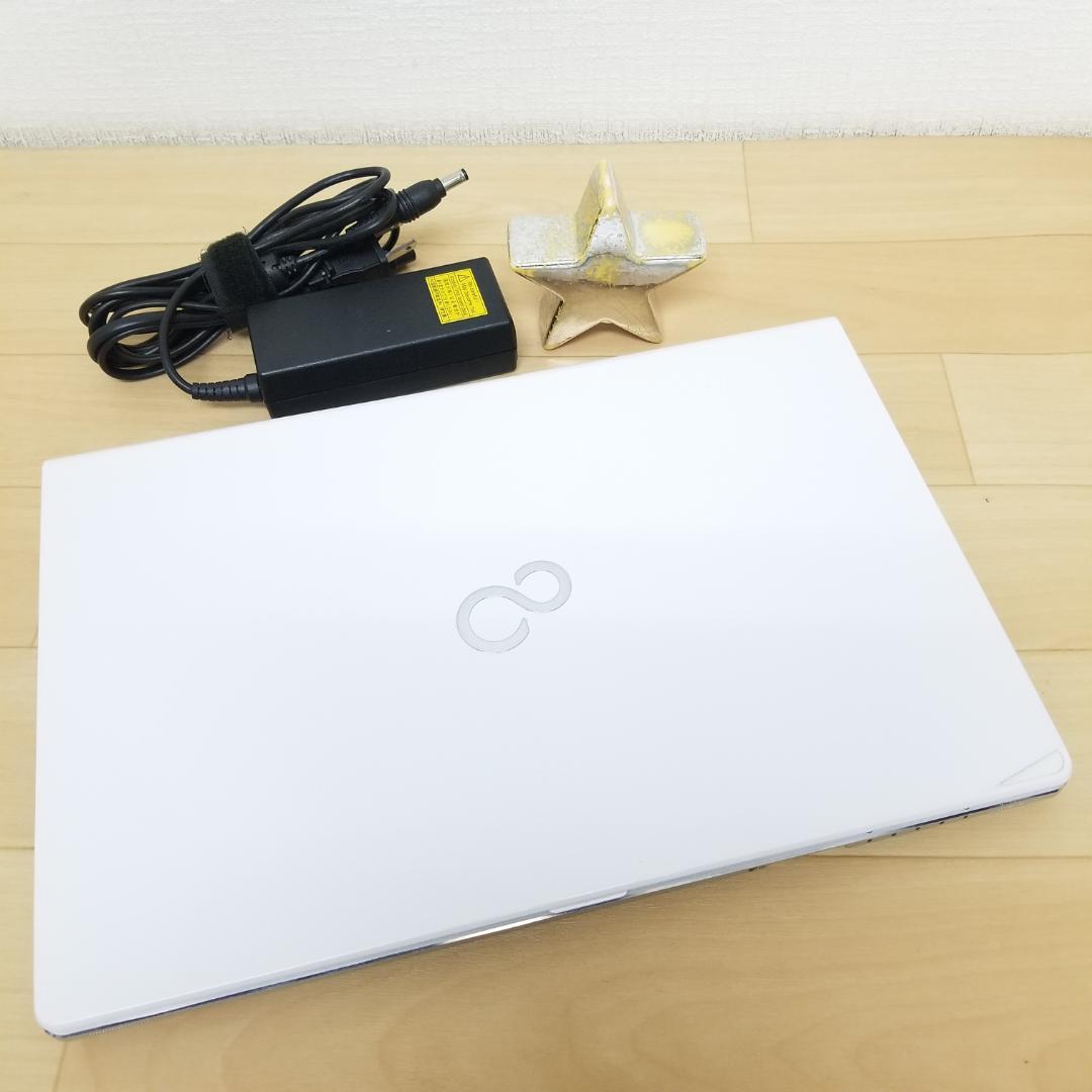 新品SSD Win11 i5搭載 DVD再生可 ノートPC 富士通 (E2946