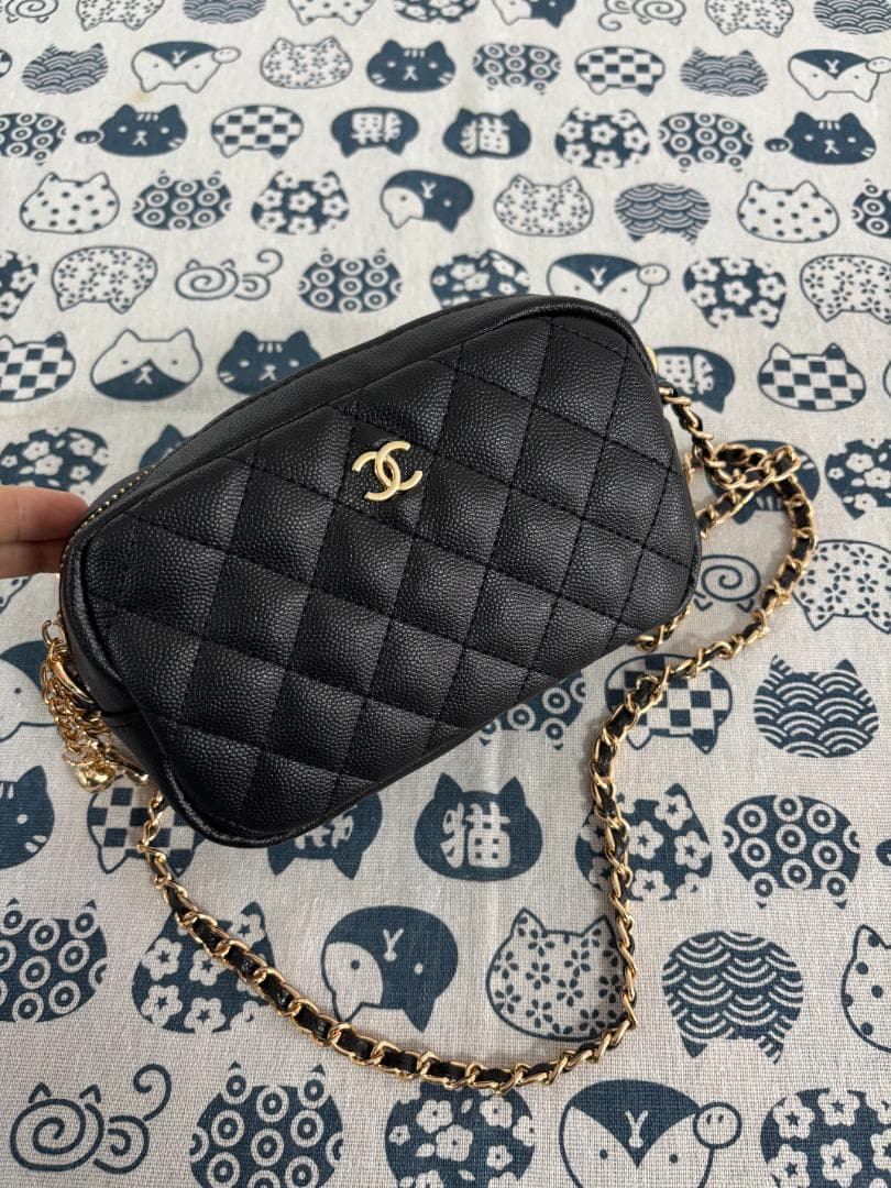 ☆大人気☆ブラック キルティング ショルダーバッグ