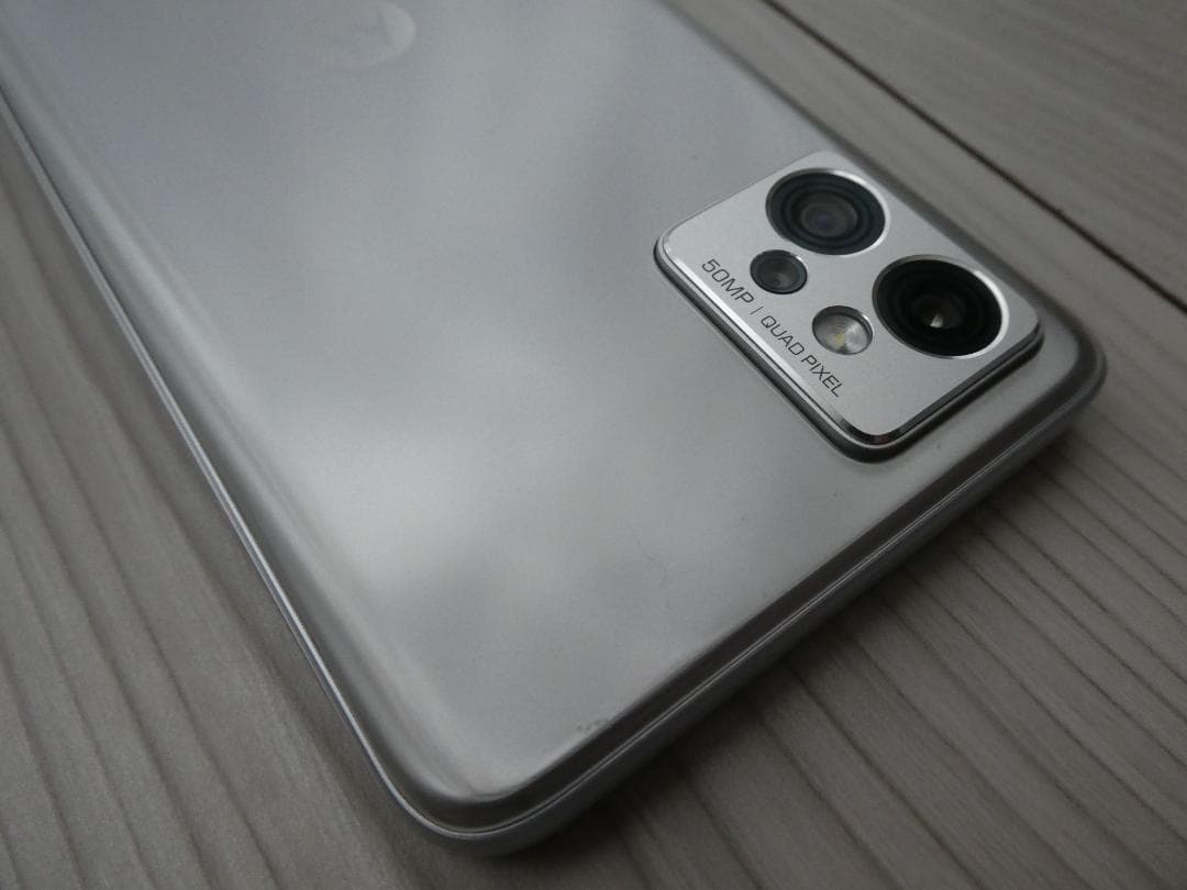 Motorola moto g32 本体