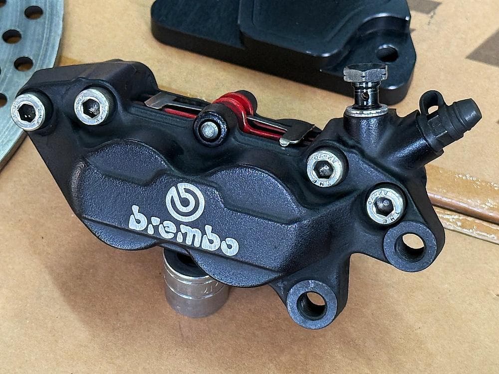 4D9 マジェスティ用 ブレンボ＆285ｍｍ大径ブレーキディスクローター