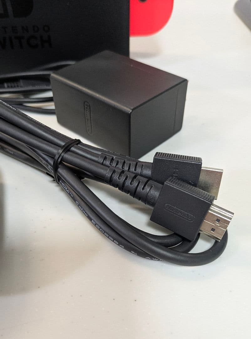 【即出荷可能】稼働問題なし　Nintendo Switch 本体 青/赤