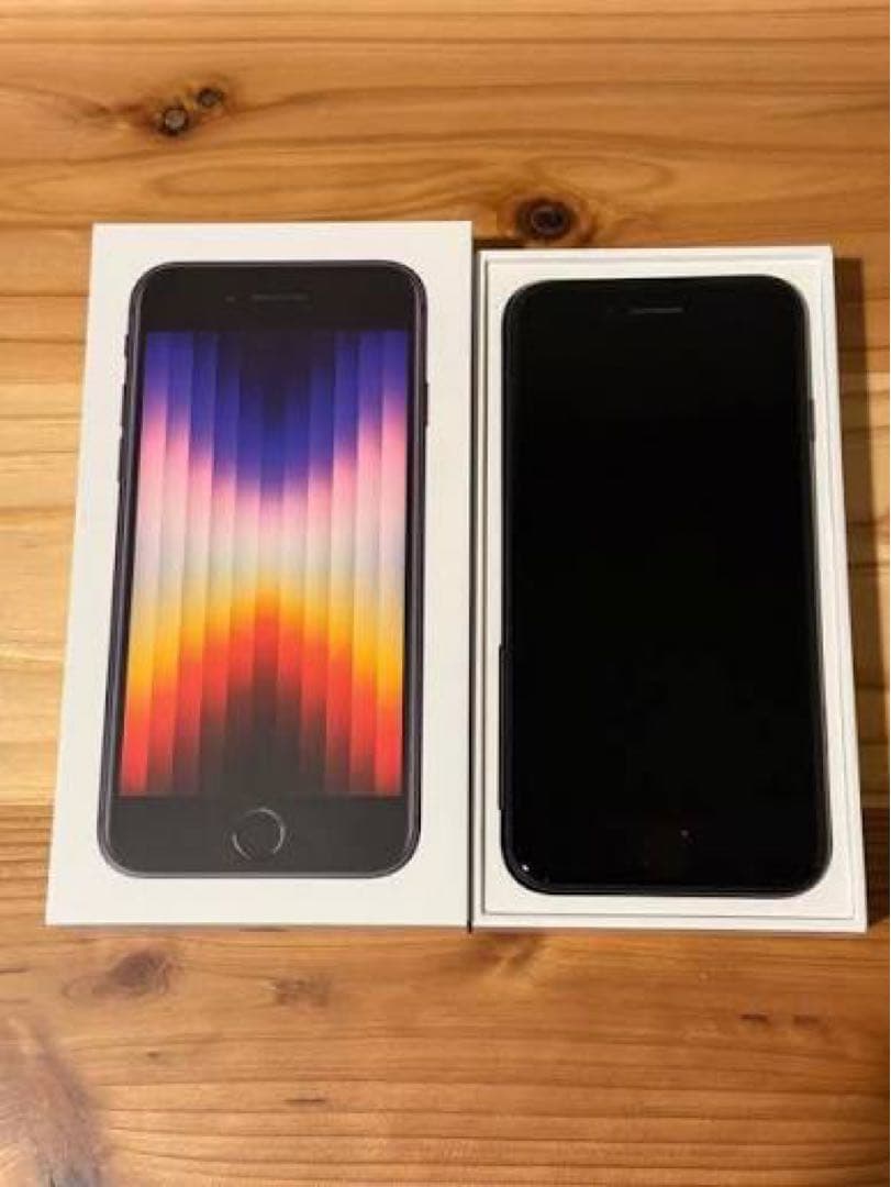 【新品未使用】iPhone SE 第3世代 64GB ミッドナイト SIMフリー