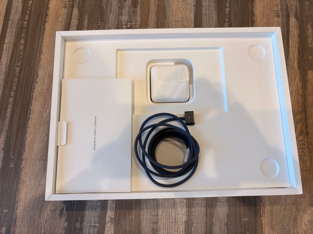 J*g様 MacBook Airミッドナイトブラック 8GB 256GB 13.