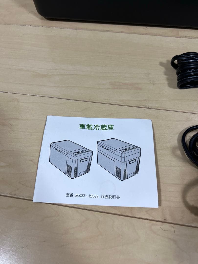 【美品】F40C4TMP ポータブル冷蔵 / 冷凍庫 12V / 24V車対応