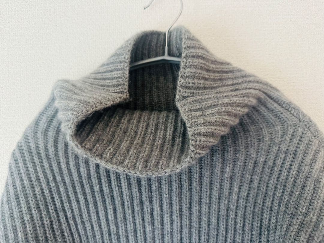 THE SHISHIKUI HIGH NECK KNIT カシミヤ