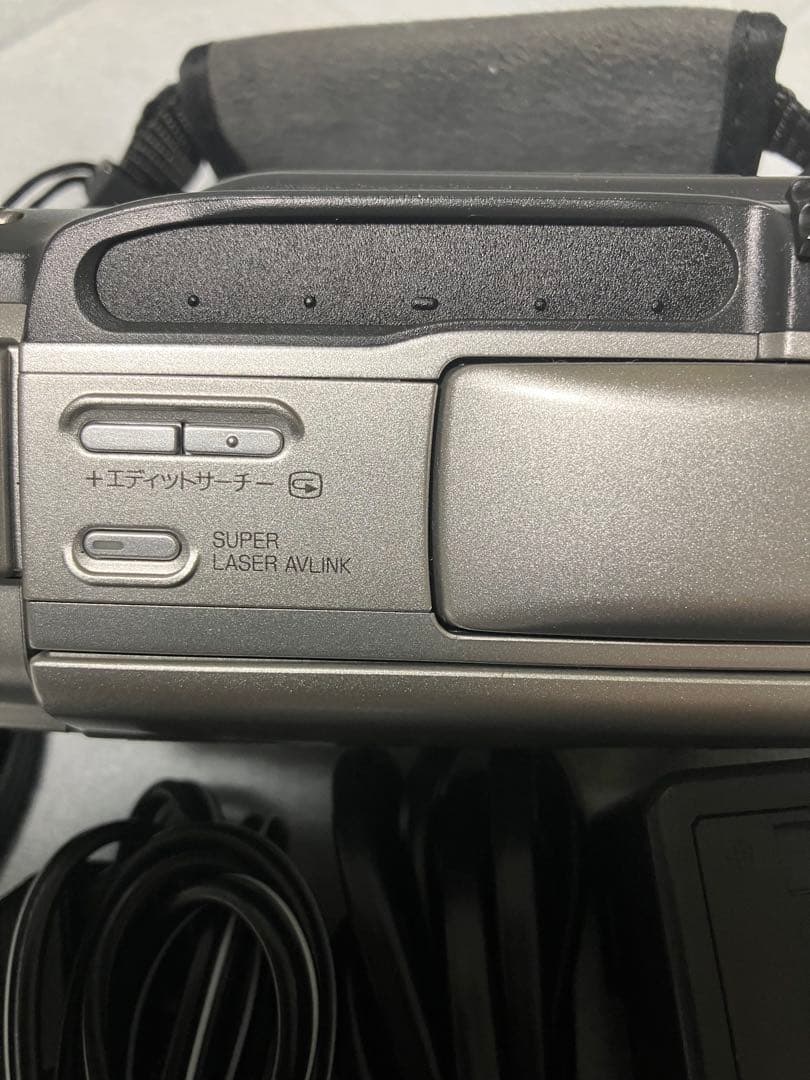 ソニー ビデオカメラDCR-TRV20ミニDVテープ仕様 画面劣化のみ美品作動機