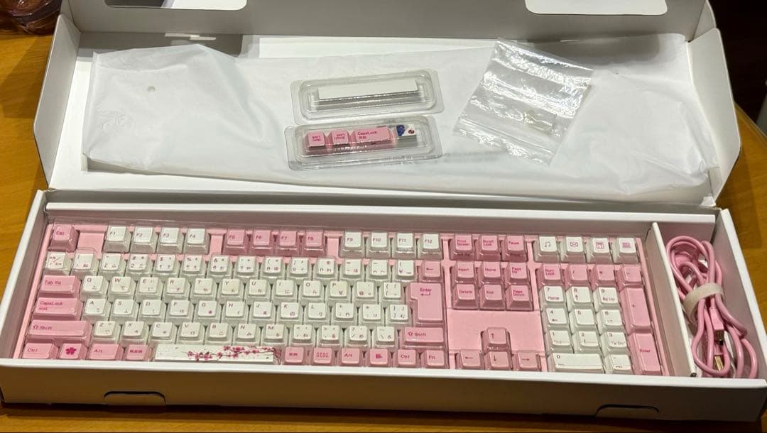 Varmilo 113 Sakura JIS ゲームミング キーボード 完売品