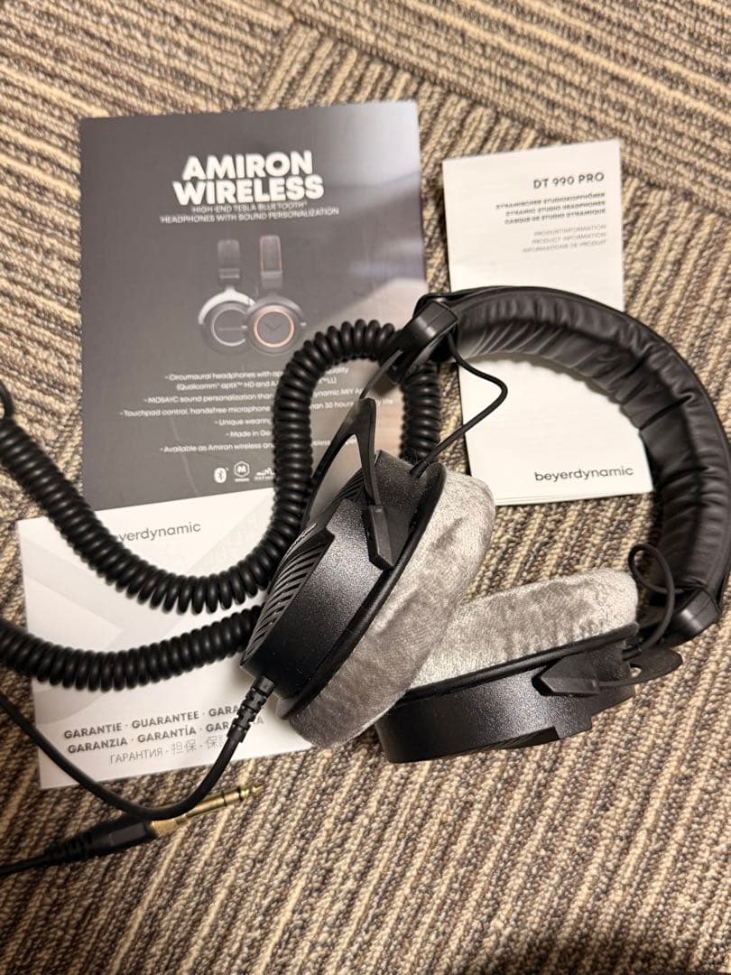 beyerdynamic DT 990 PRO ヘッドフォン