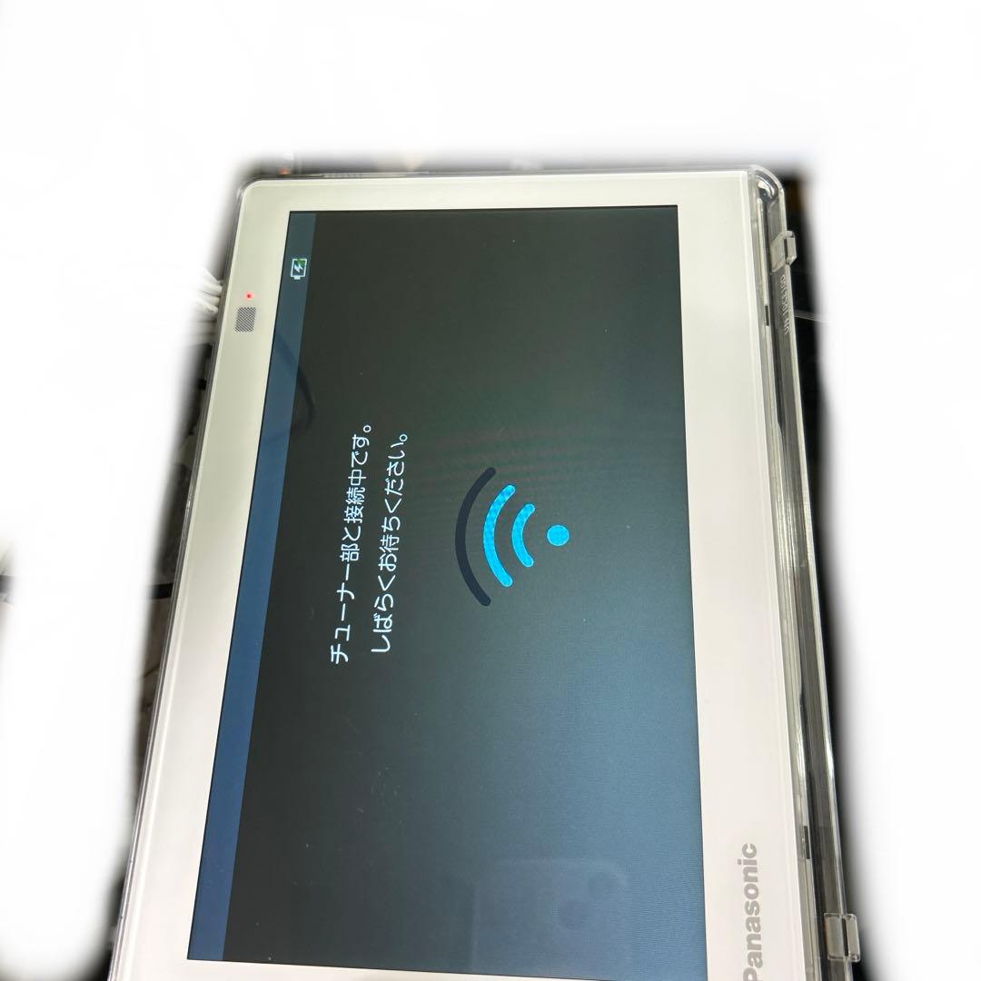 パナソニック 10V型 ポータブル 液晶テレビ　UN-10CE10-W