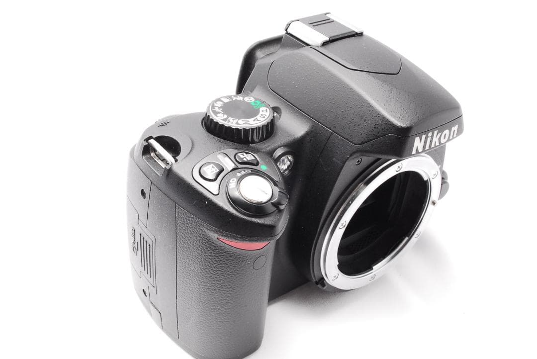 初心者おすすめ❤️Nikon D60✨万能レンズ付✨一眼レフカメラ✨スマホ転送