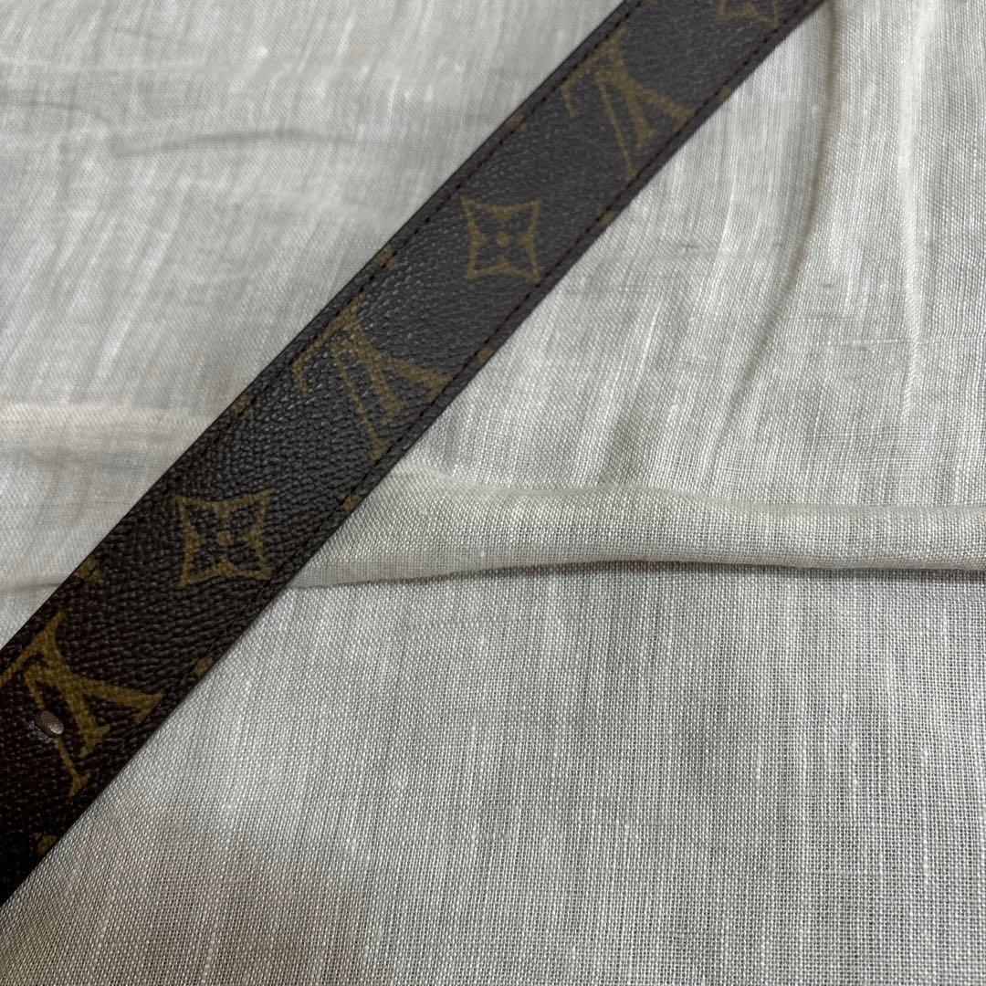 ほぼ未使用　ルイヴィトン　モノグラム　ベルト