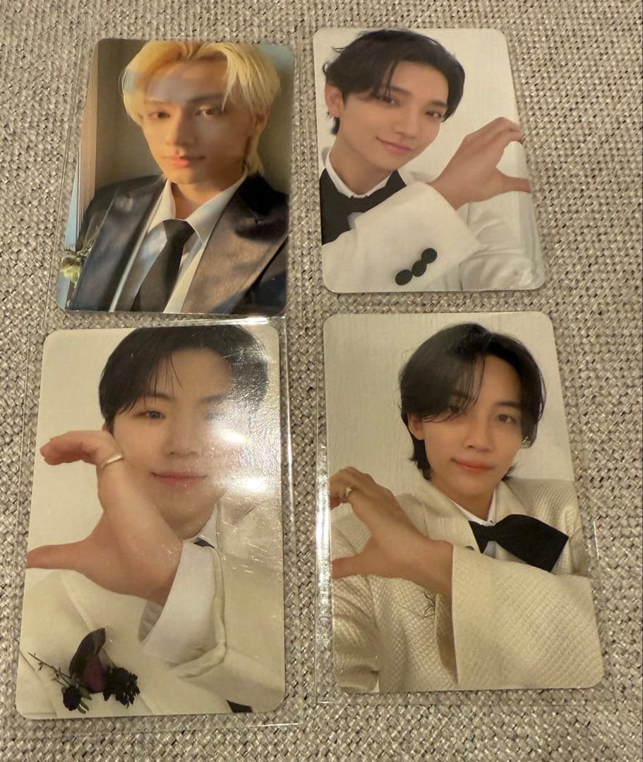 SEVENTEENトレーディングカード