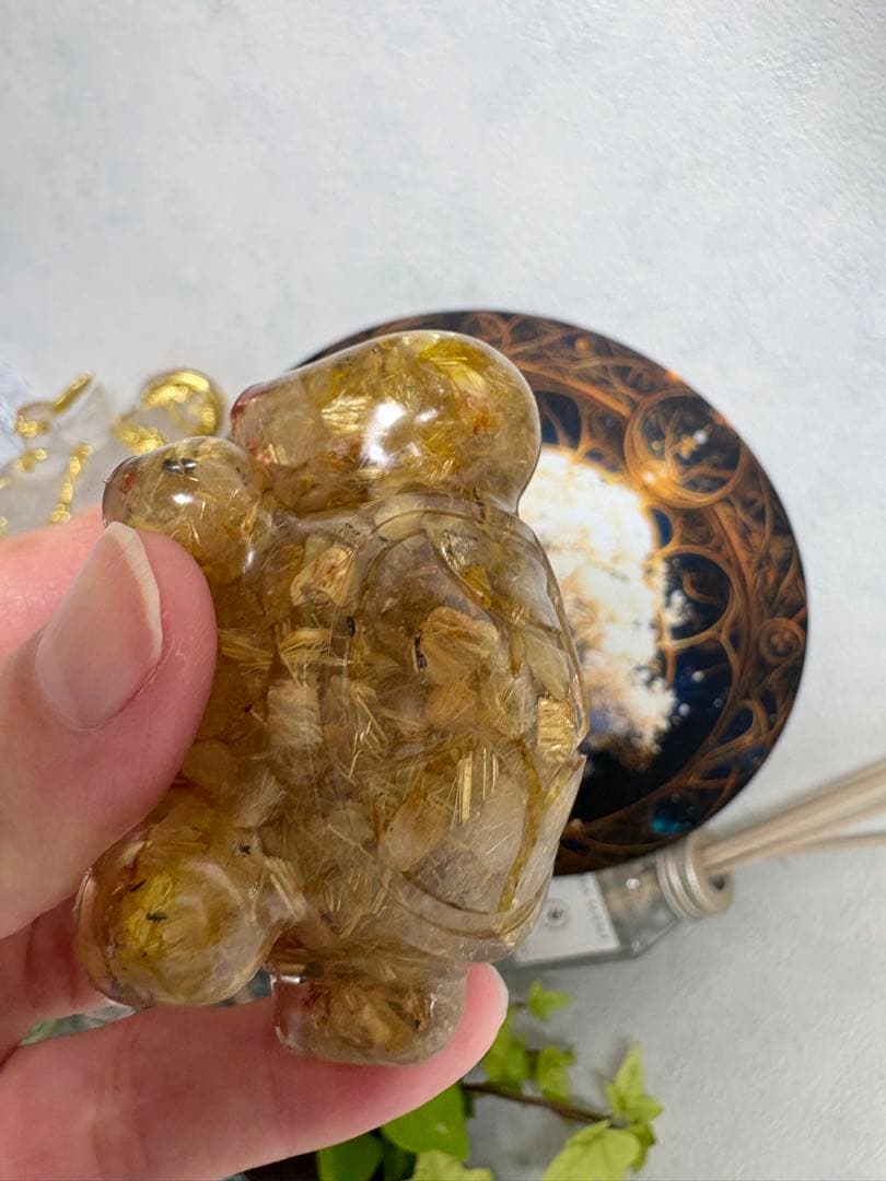 オルゴナイト まん丸カメさん ゴールドルチルクォーツ なるべく金線が多めの石