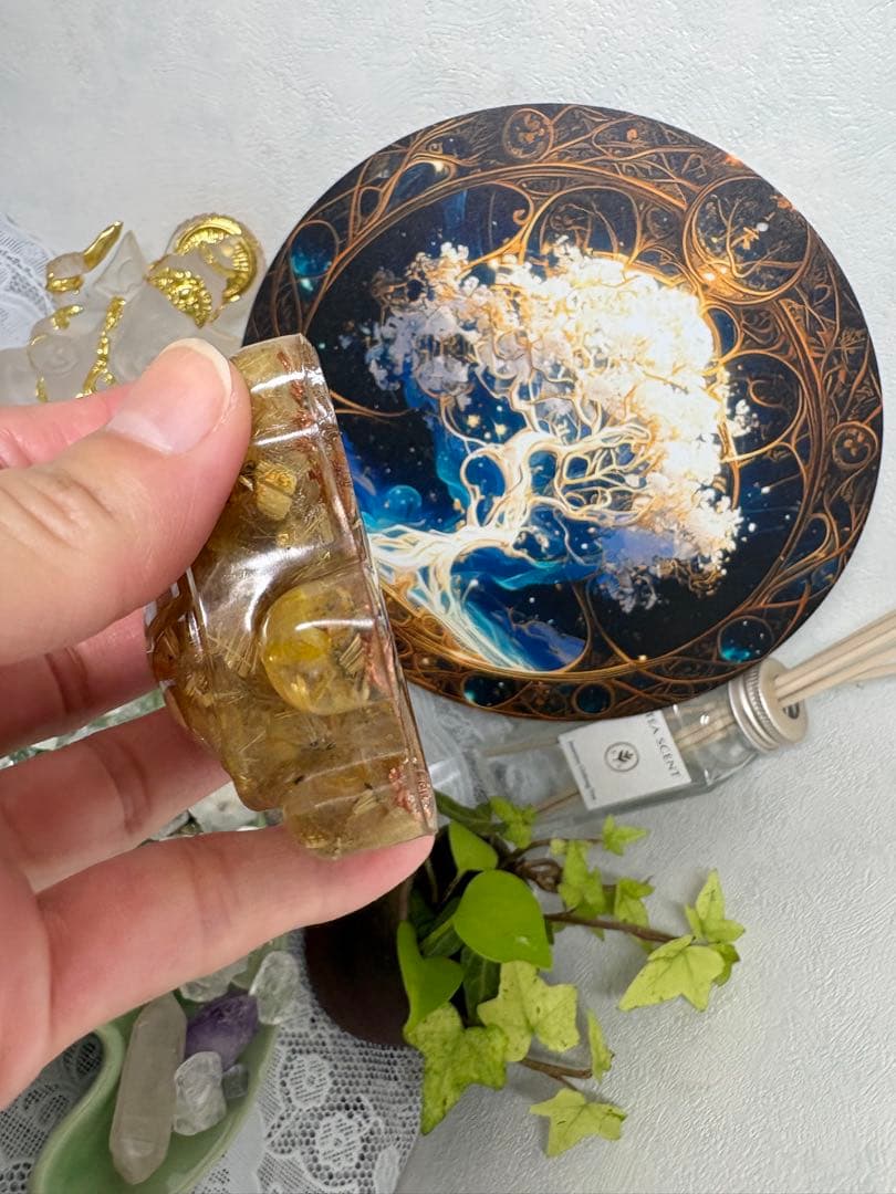 オルゴナイト まん丸カメさん ゴールドルチルクォーツ なるべく金線が多めの石