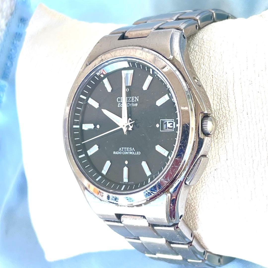 めんま ❣ATTESA❣H110黒文字盤 チタン　デート電波ソーラー　稼働