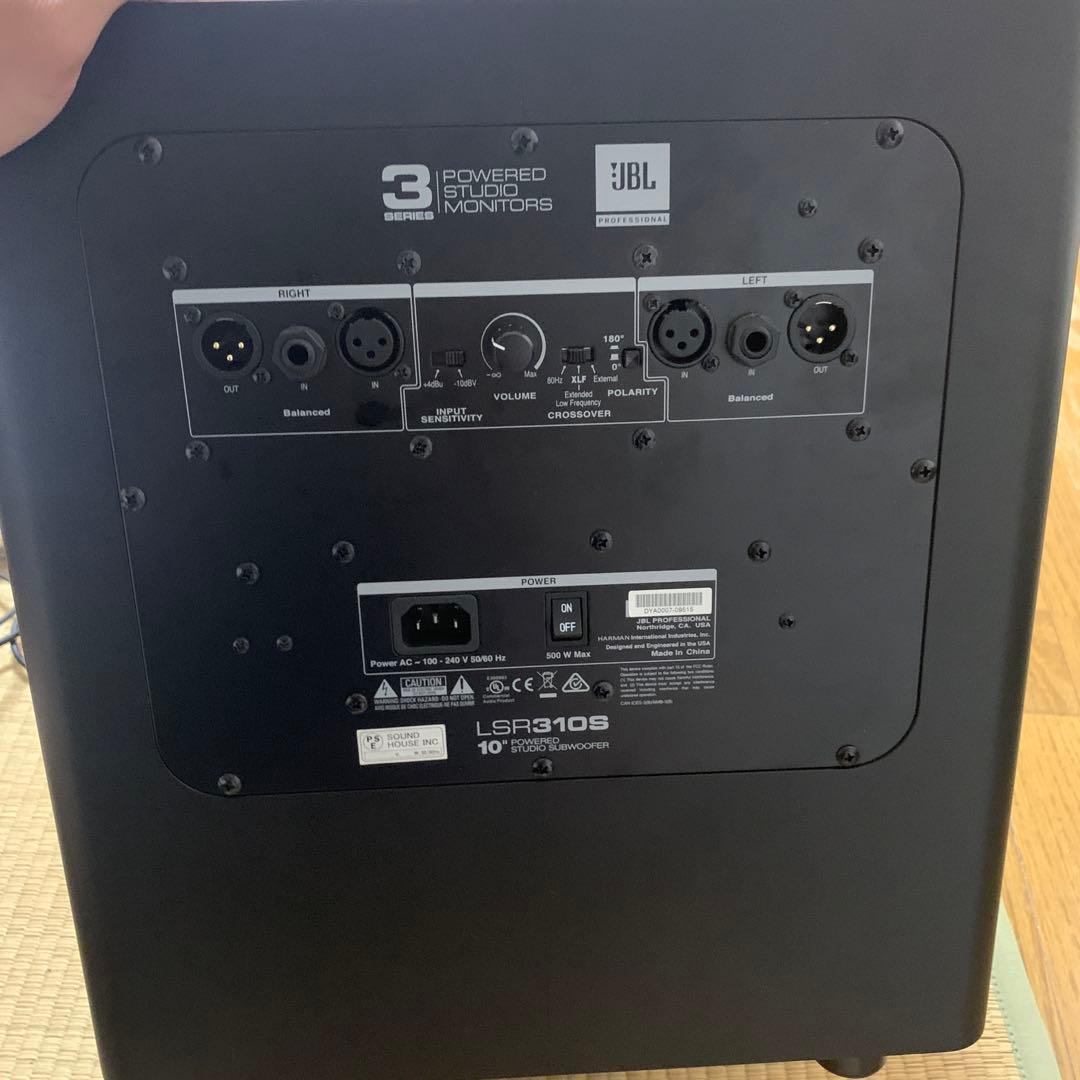 JBL LSR310S サブウーファー　スピーカー