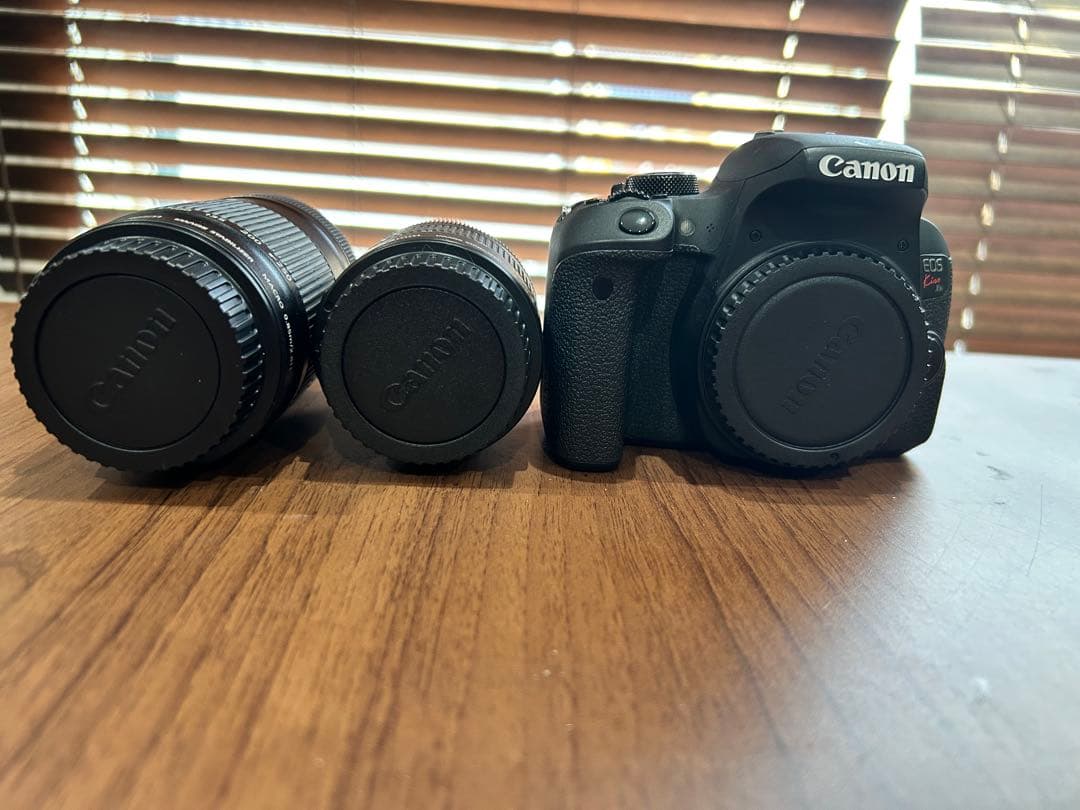 キャノン　EOS KissX9i ダブルズームキット