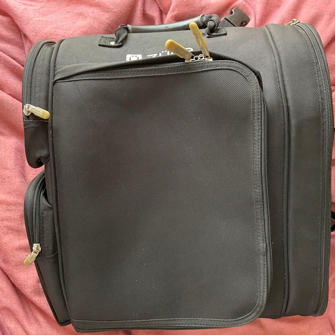 ZÜCA ブラック 旅行バッグ