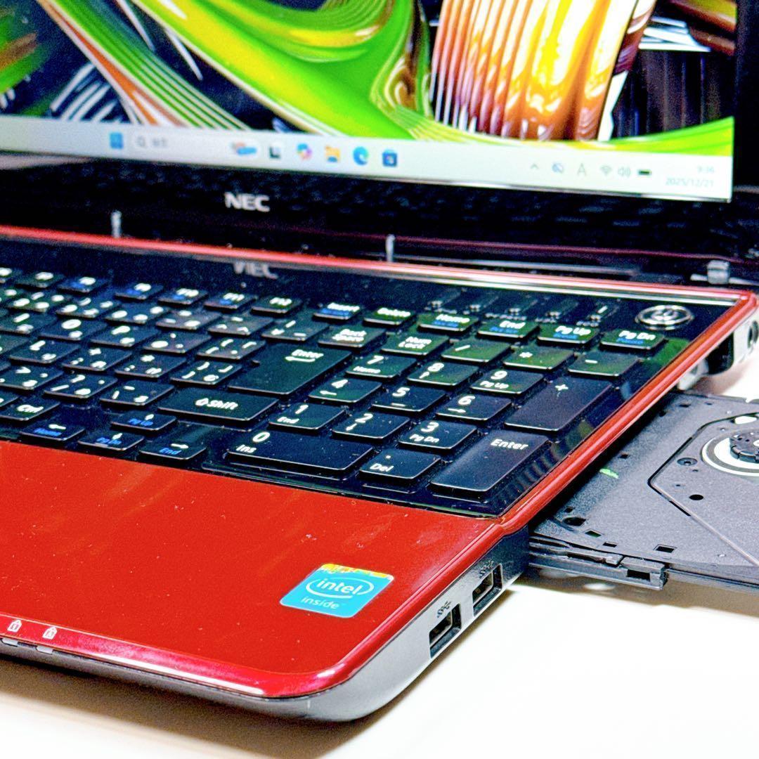 新品爆速SSD✨windows11ノートパソコン✨赤 オフィス カメラ お洒落