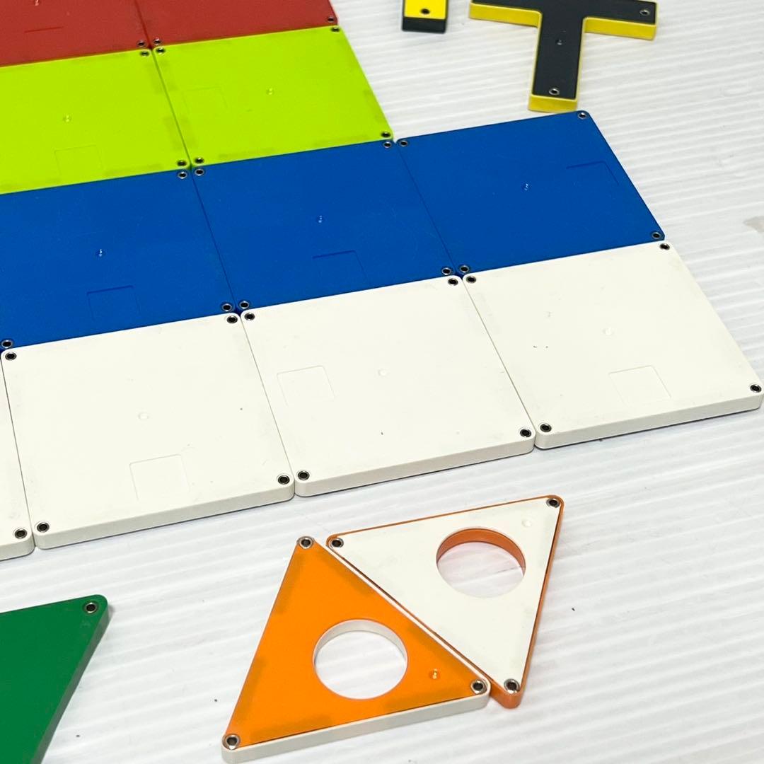 ピープル ピタゴラス 男の子脳 ピタゴラス WORLD クレーンビルディング