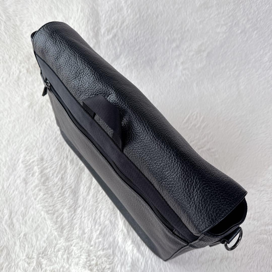 ☆美品 コールハーン メッセンジャーバッグ シボ革 2WAY ショルダーバッグ