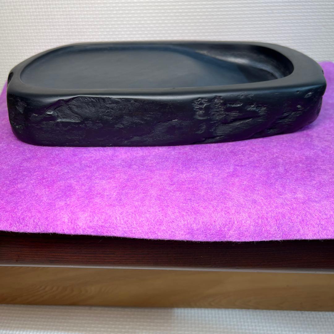 ⭕️22cm超　2kg超　大型雨端本石　大型自然硯　石紋綺麗　58年経過　記念品