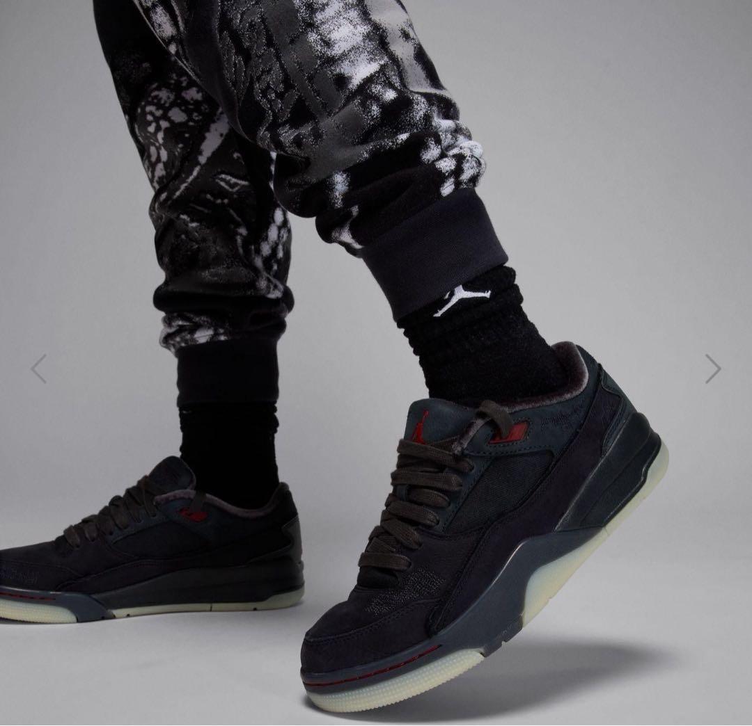 ジョーダンナイキ スウェットフリースプルオーバー パーカー & ジョガーパンツ