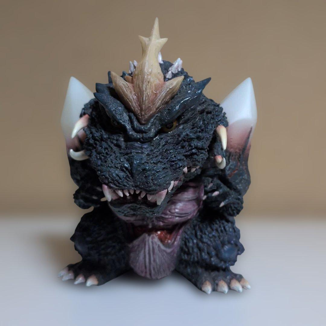 デフォリアル、スペースゴジラ少年リック限定