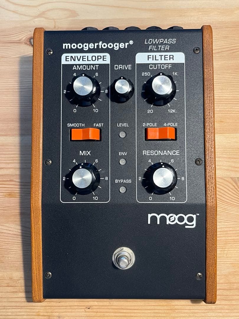 ギター moogerfooger MF-101 Lowpass Filter + EP2