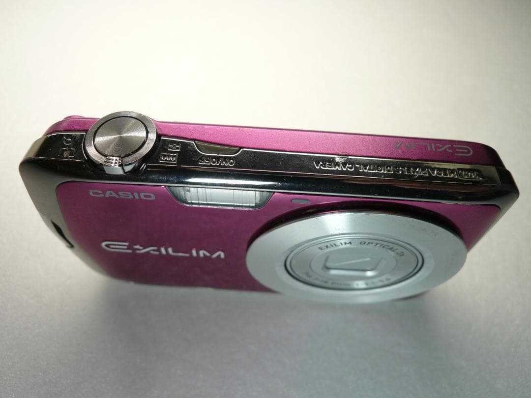 CASIO★EX-Z1⭕️安心の実働品❤️お洒落な機種★1010万画素★光学3倍